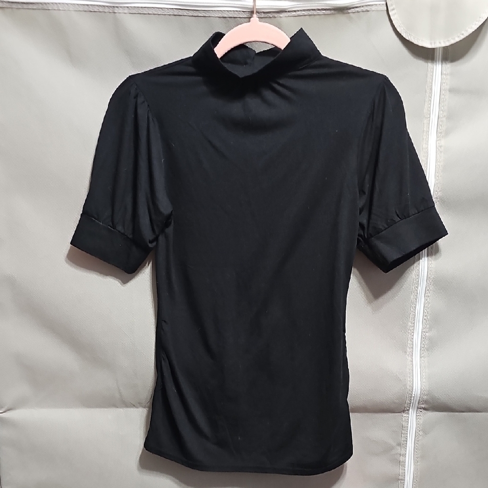 Max Rave Black Short Sleeve Woman's Tee